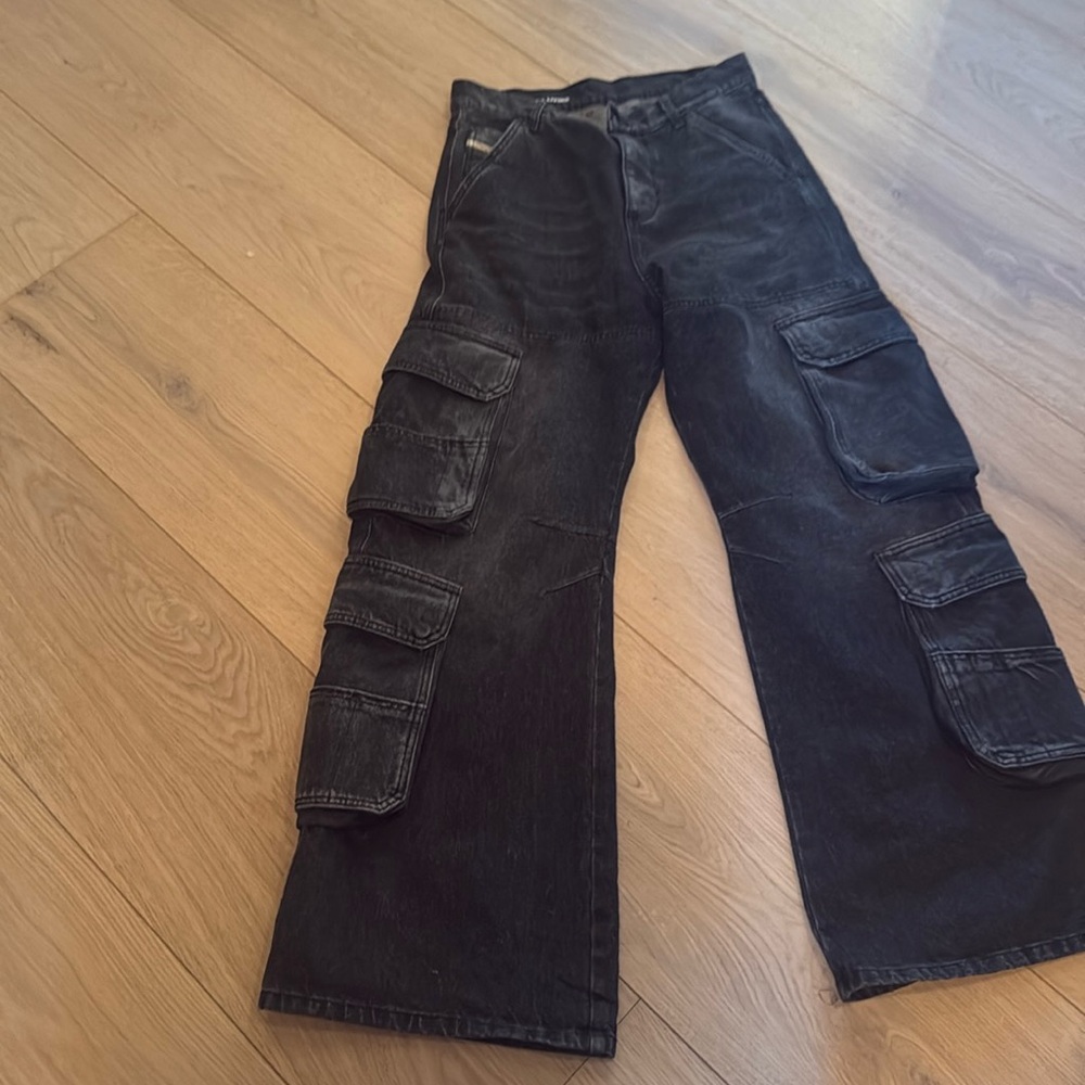 Diesel Cargo Jeans. Unisex